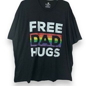 Free Dad Hugs Gay Pride LGBTQ+ Plus Size Mens‎ Rainbow Tee Size 4X Graphic Shirt